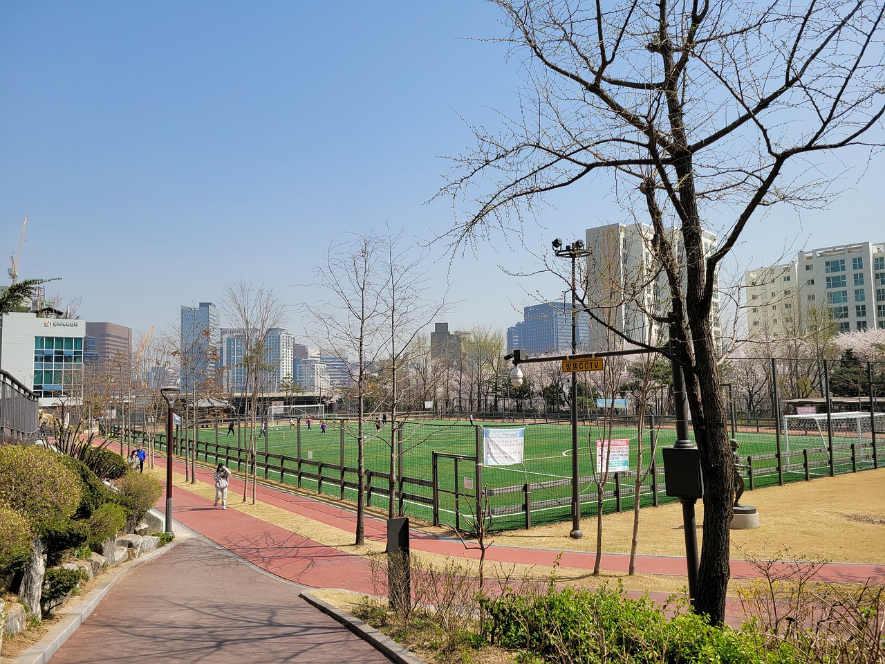 他们在下半 他们在下半